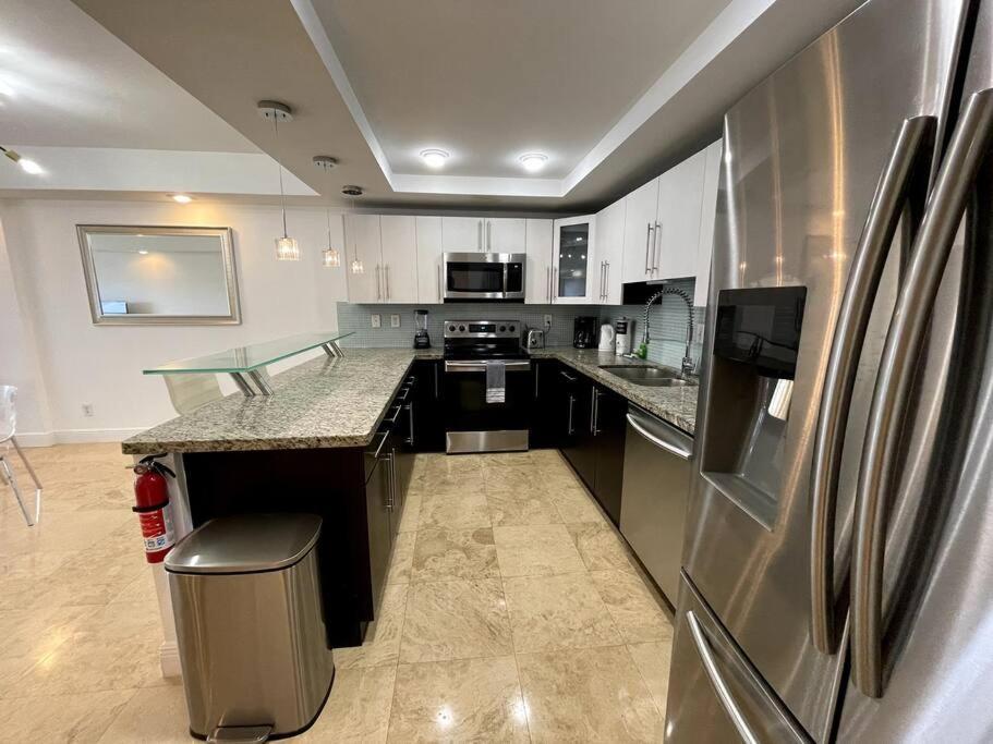 Breathtaking Ocean View! 15Th Floor Apartment Miami Beach Luaran gambar
