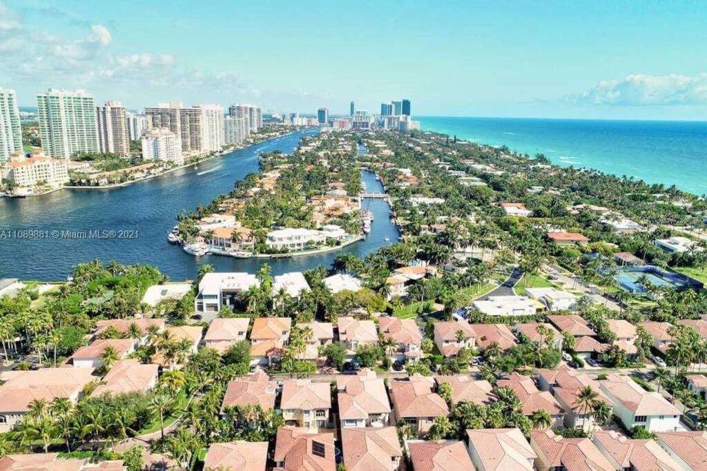 Breathtaking Ocean View! 15Th Floor Apartment Miami Beach Luaran gambar