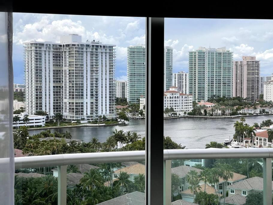Breathtaking Ocean View! 15Th Floor Apartment Miami Beach Luaran gambar
